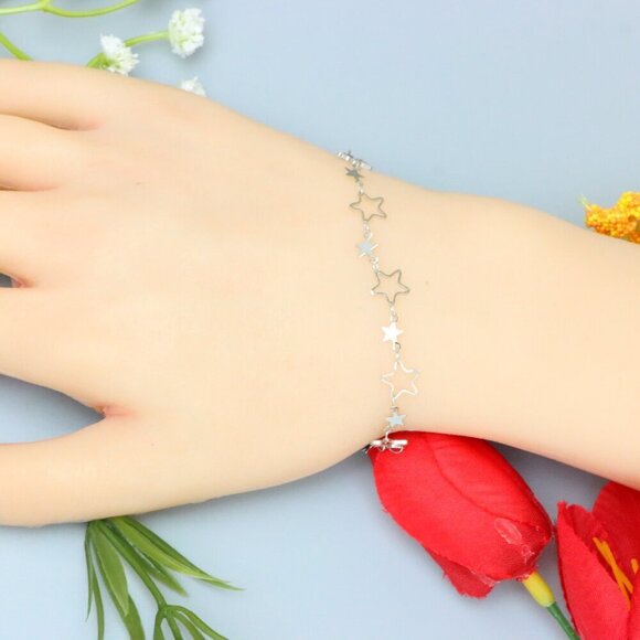 "Elegant & Trendy Bracelet, A Perfect Gift for Women, Thoughtful, EVCH1590 - Picture 8 of 10